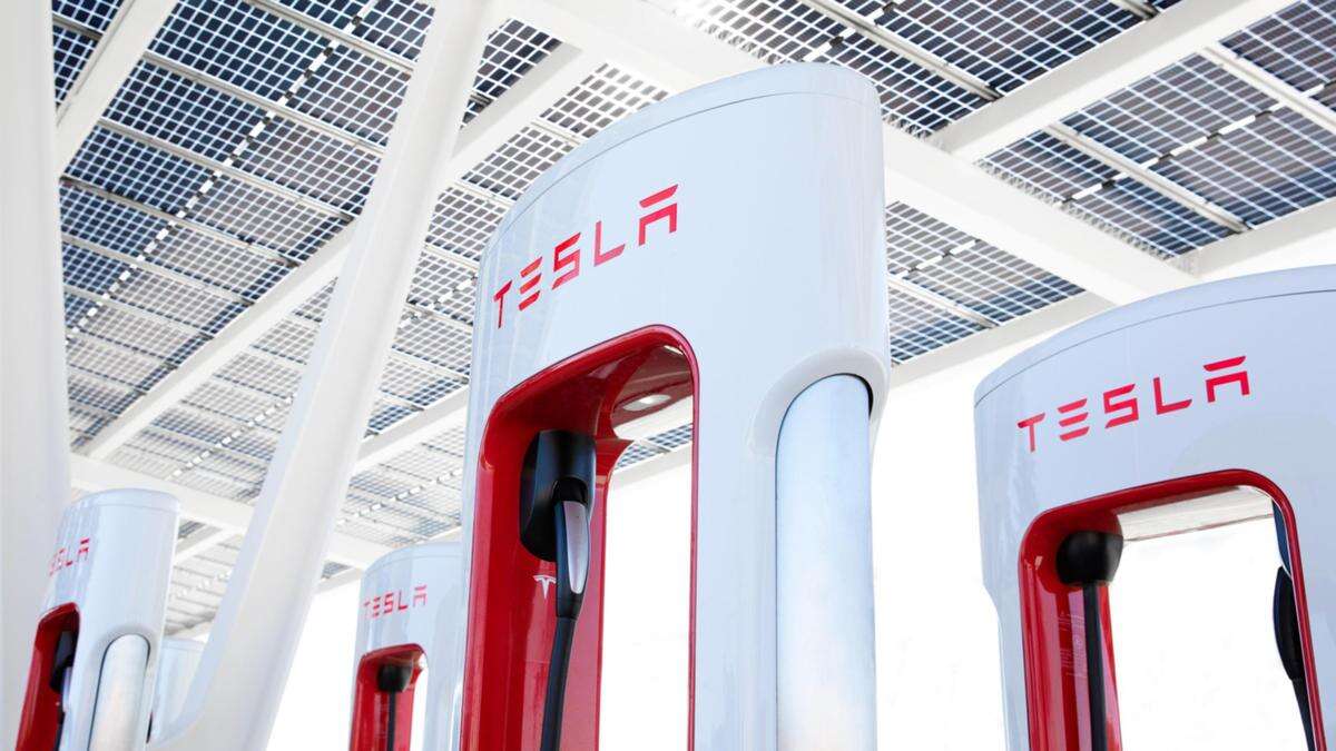 Tesla can now bill you for taking too long at a busy Supercharger in Australia