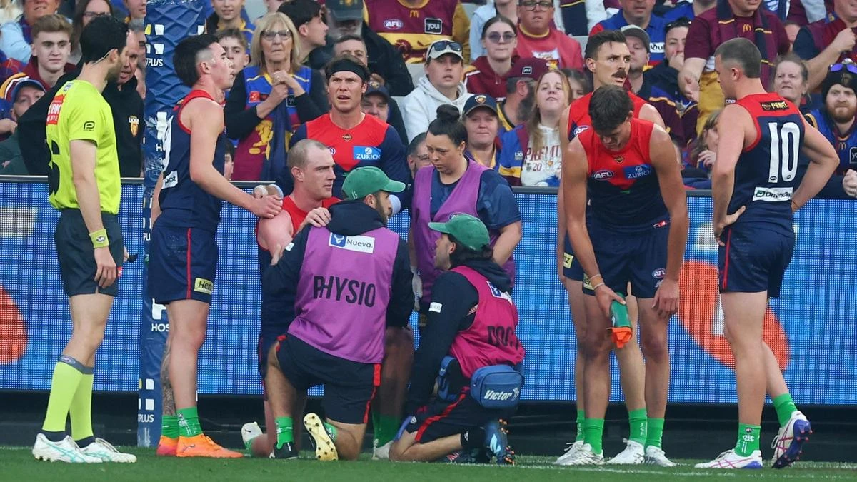 Melbourne ‘bemused’ by unwell defender’s sudden health troubles
