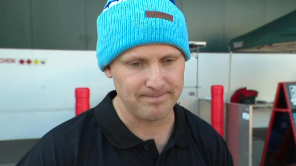 Gary Ablett sends deeply personal message after famous uncle’s death