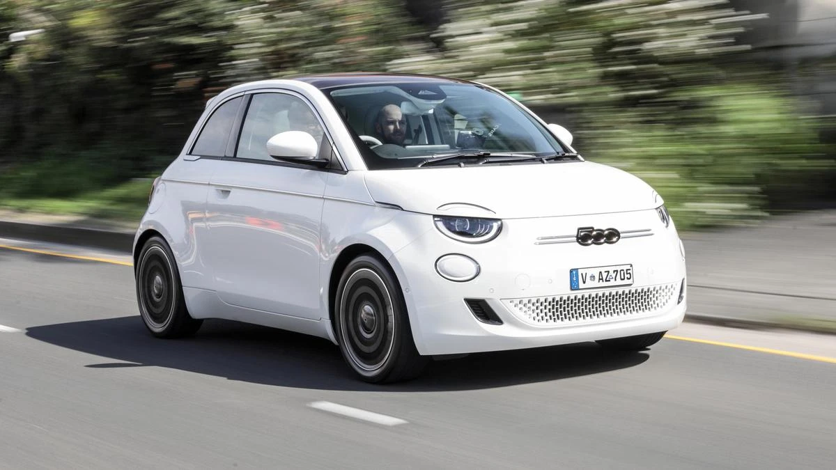 Electric Fiat, Abarth 500e prices slashed by upwards of $20,000