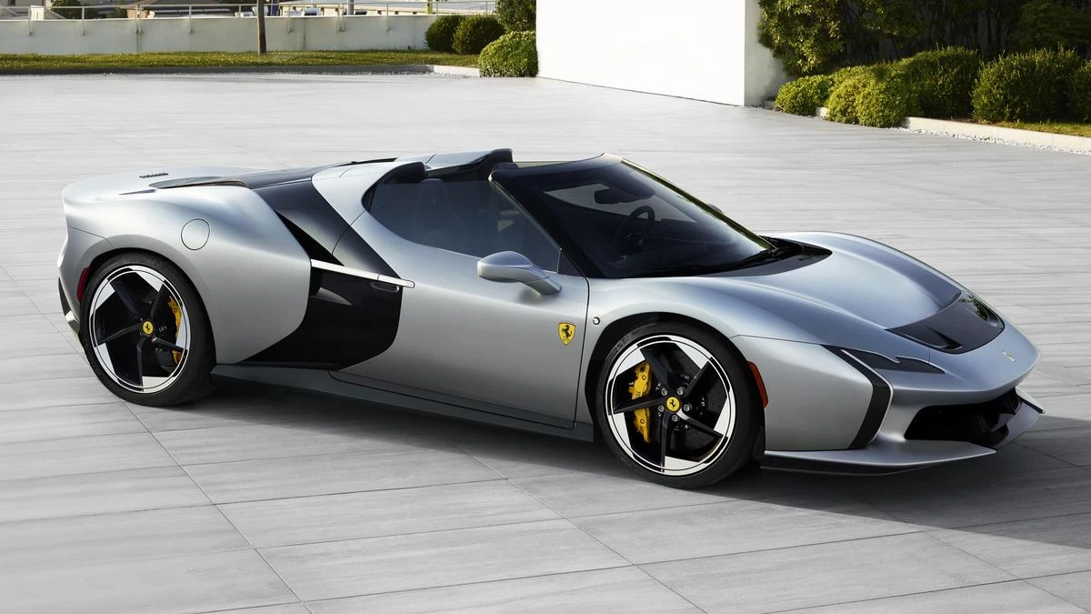 Ferrari HC25: Non-hybrid V8 given one more hurrah