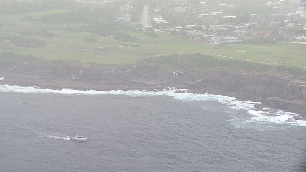 Two bodies found on Sydney rocks