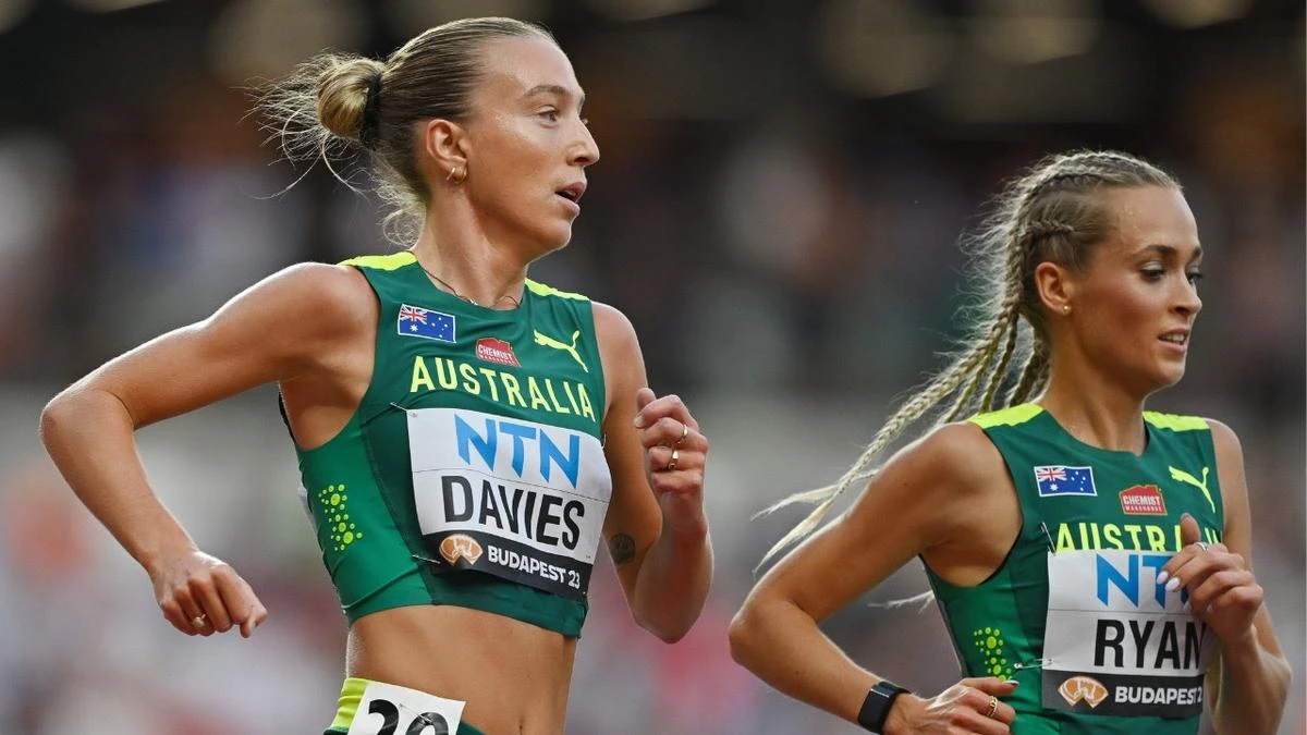 Doors open for Aussie athletes as England suffer extraordinary exodus