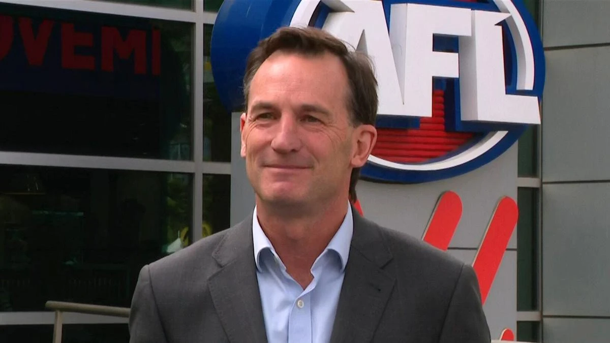 AFL boss explains wildcard call as greats lash ‘knee-jerk’ shift