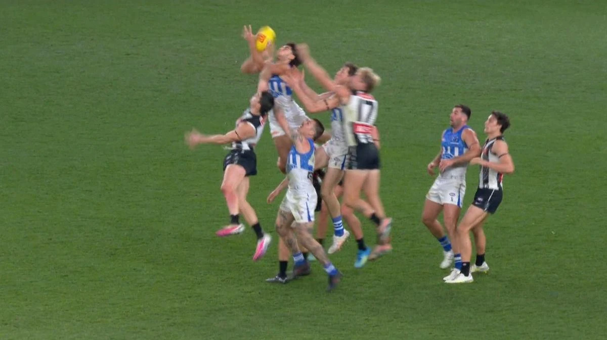 Collingwood survive as North’s final-second chance goes begging