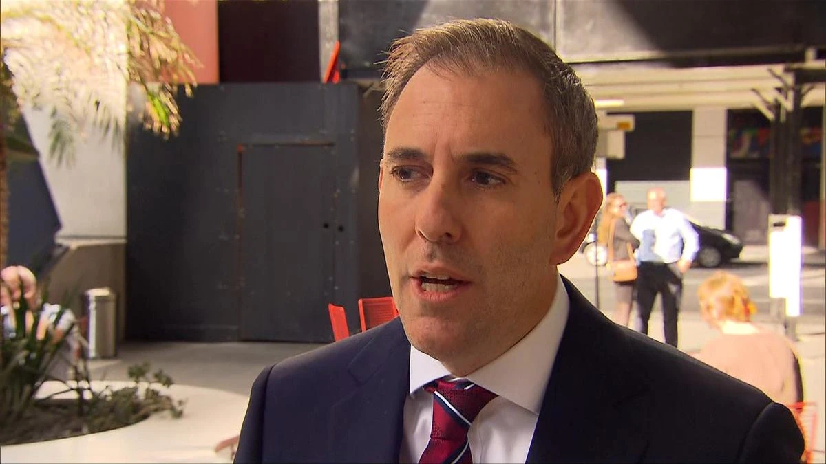 Chalmers in urgent meeting over market mayhem triggered by Trump’s tariffs