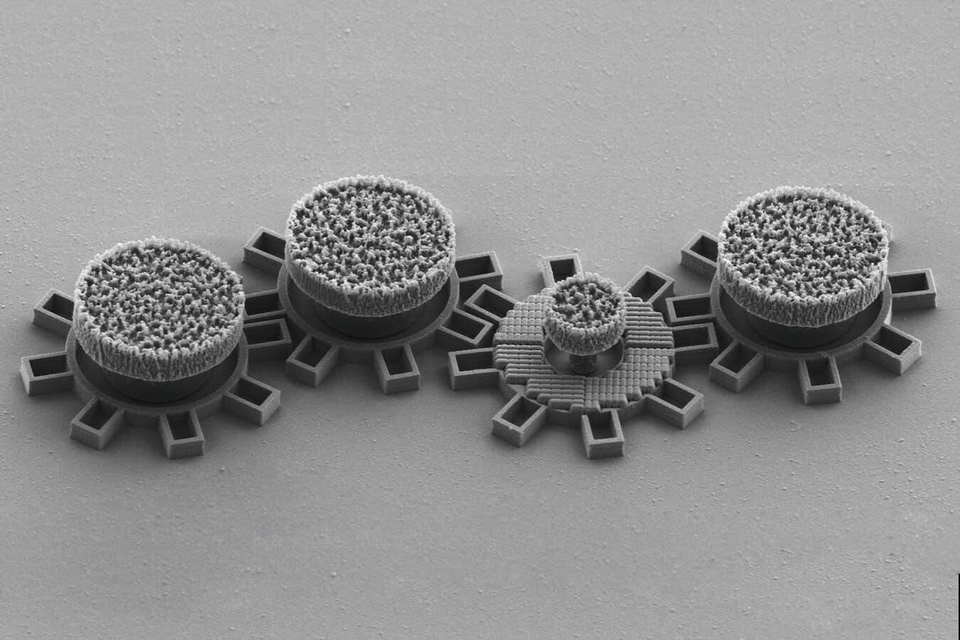 Microscopic gears powered by light could be used to make tiny machines