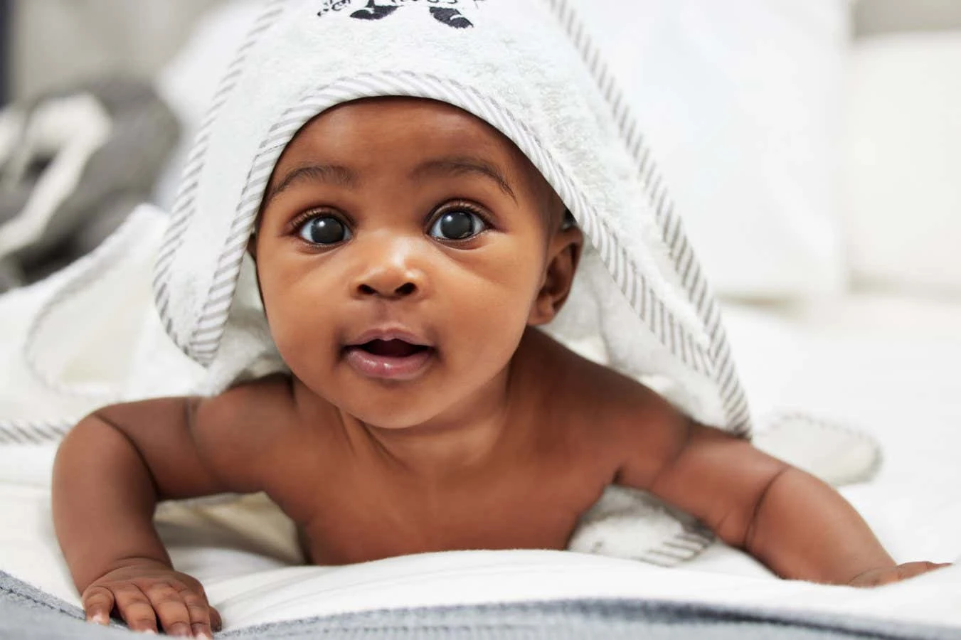 Babies in bilingual homes have distinct brain patterns at 4 months old