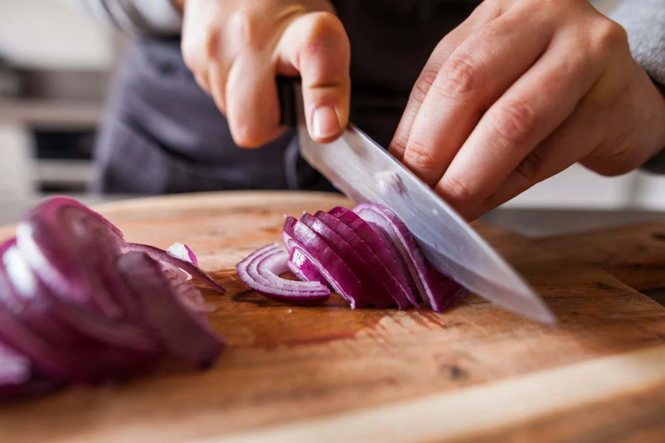 Physicists reveal the secret to chopping onions without crying
