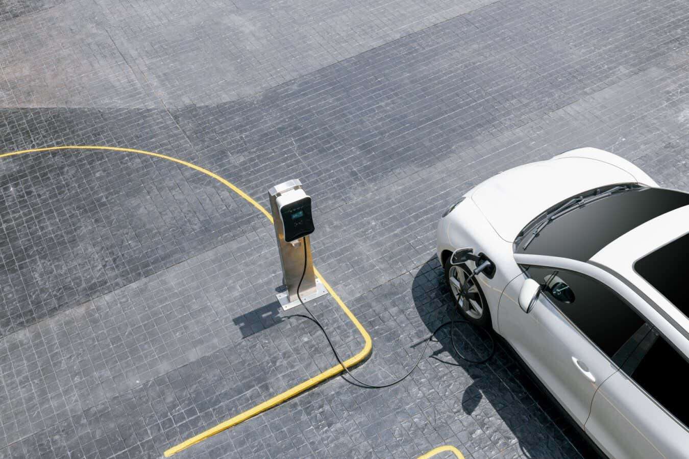 Ultra-fast chargers can refill electric car batteries in minutes