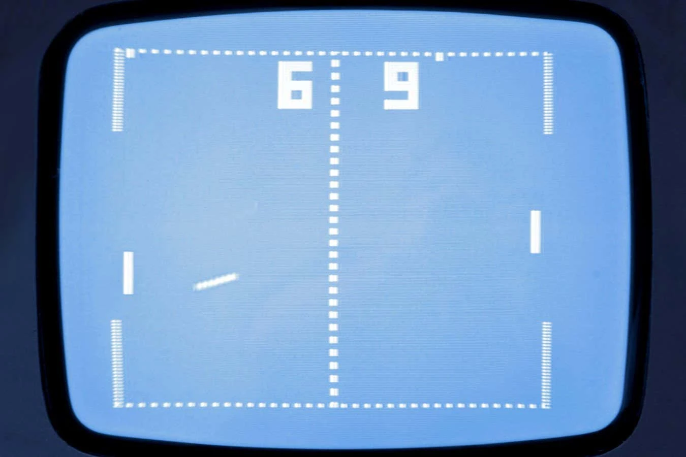 A glob of jelly can play Pong thanks to a basic kind of memory