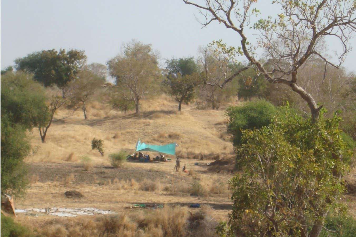 Ancient campsite may show how humans survived volcanic super-eruption