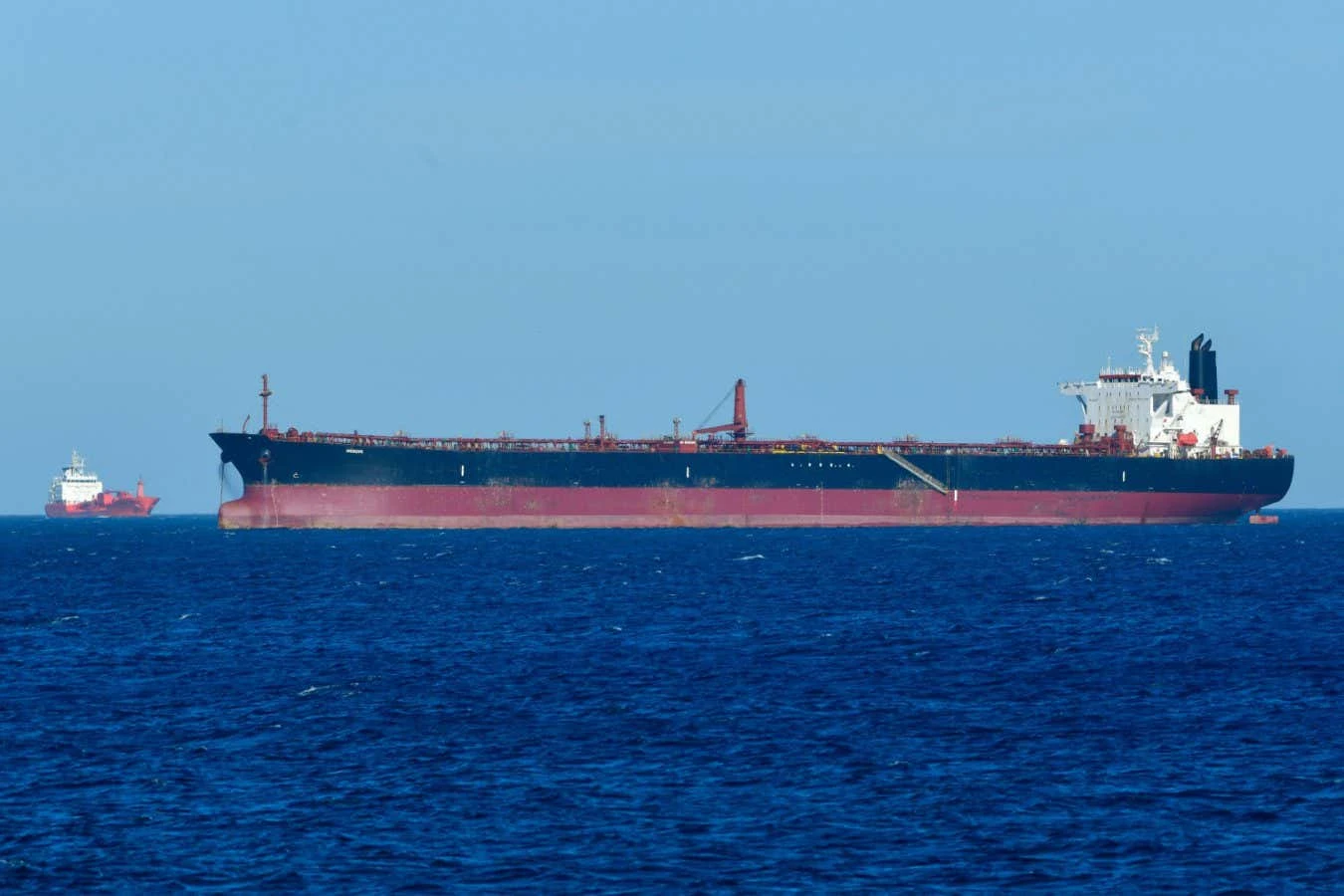 Ships smuggling Russian oil spotted in satellite images by AI