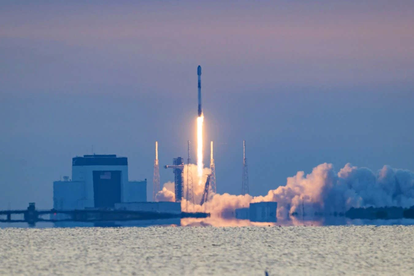 SpaceX's secretive plans to deliver cargo to Earth from space