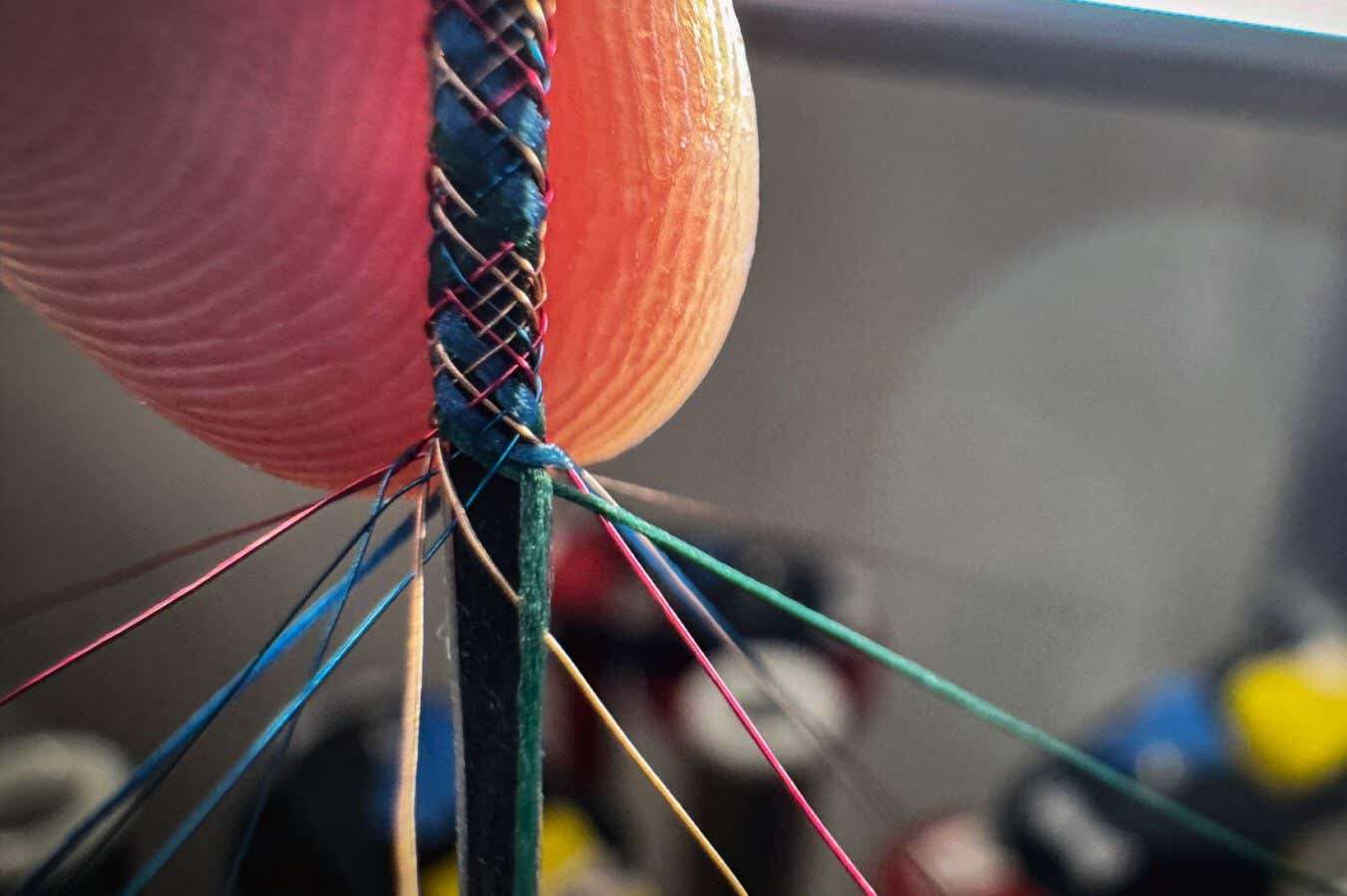 Thread-based computer could be knitted into clothes to monitor health