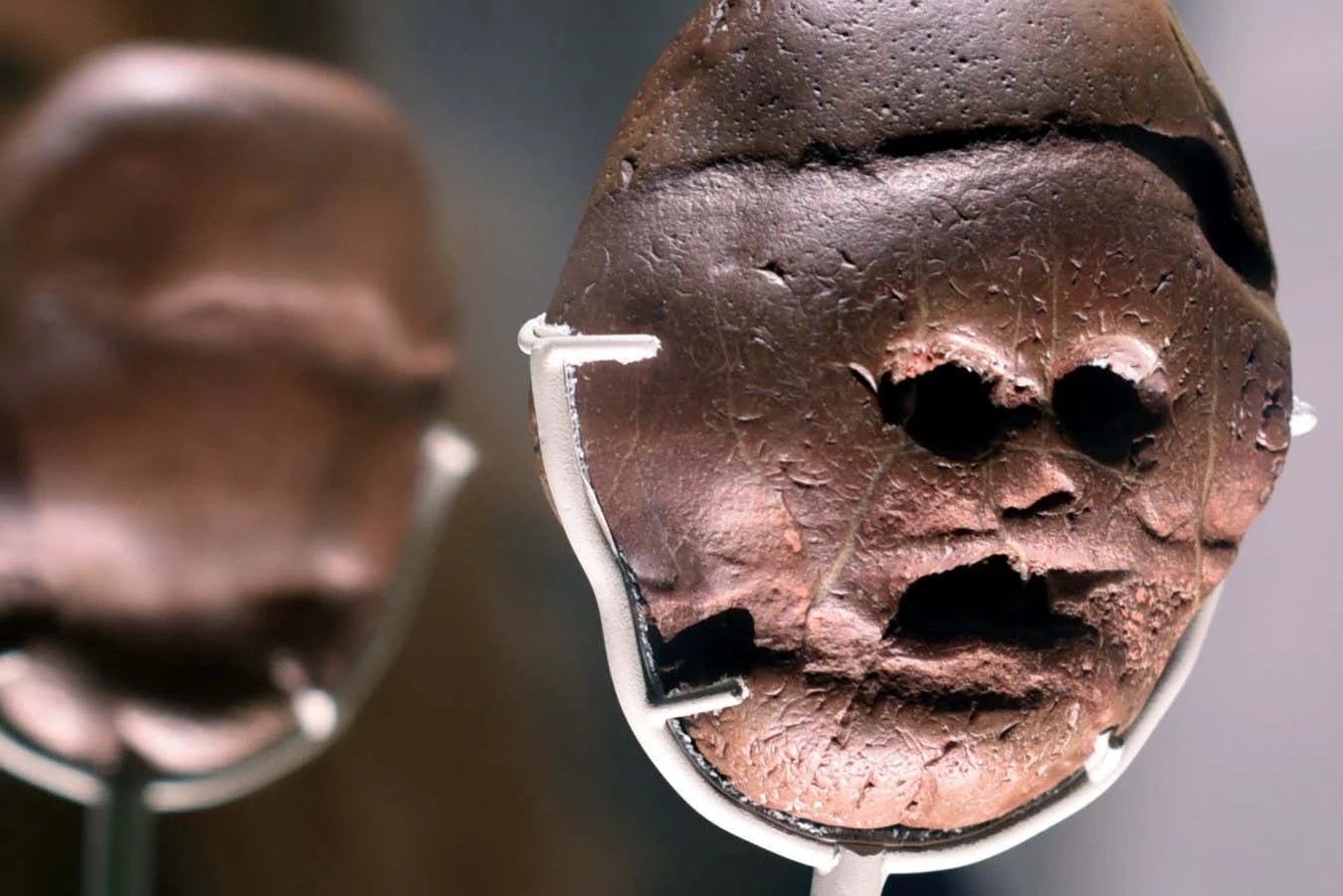 The archaeological finds that show art is far older than our species
