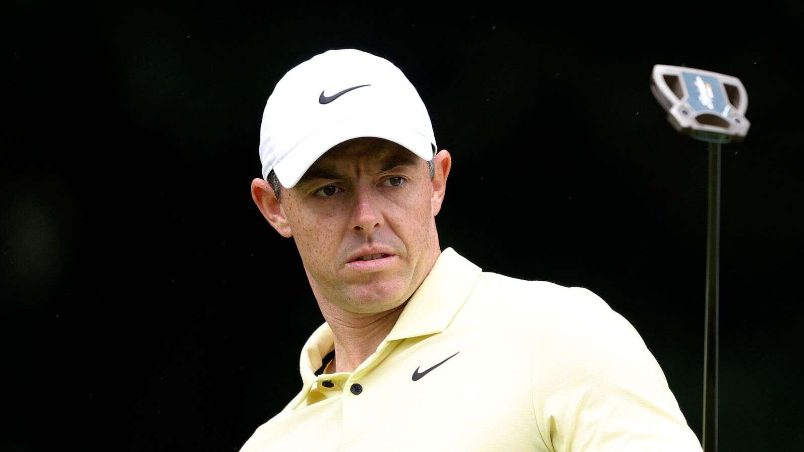 BMW PGA Championship LIVE! McIlroy ties lead with stunning eagle at 17!