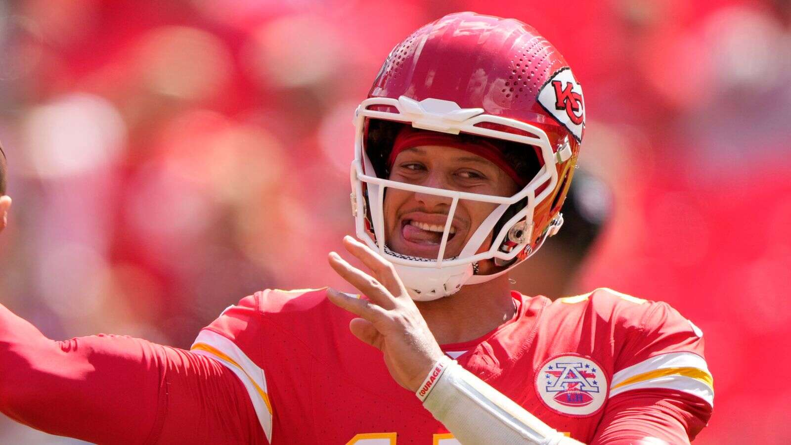 NFL Sunday LIVE! Mahomes' Chiefs face Burrow's Bengals