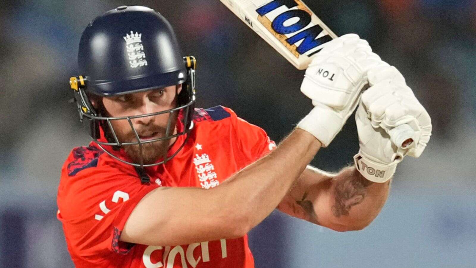 England begin chase of 182 to beat India in fourth T20I LIVE!