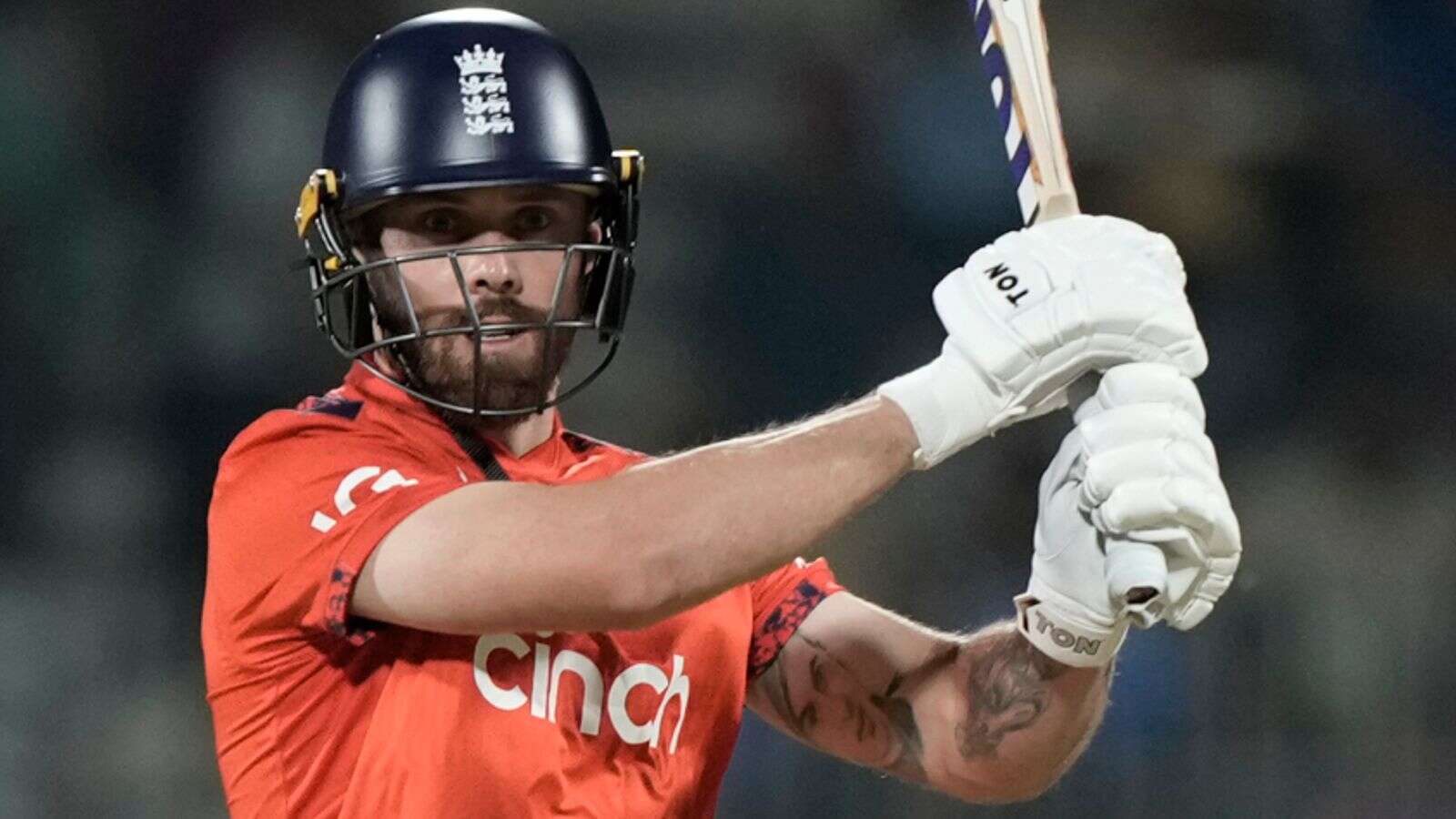 England put in to bat as they chase win to stay in India T20 series LIVE!