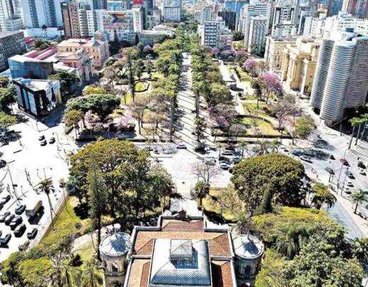 AmpliaÃ§Ã£o do Complexo da PraÃ§a da Liberdade pÃµe em xeque essÃªncia cultural