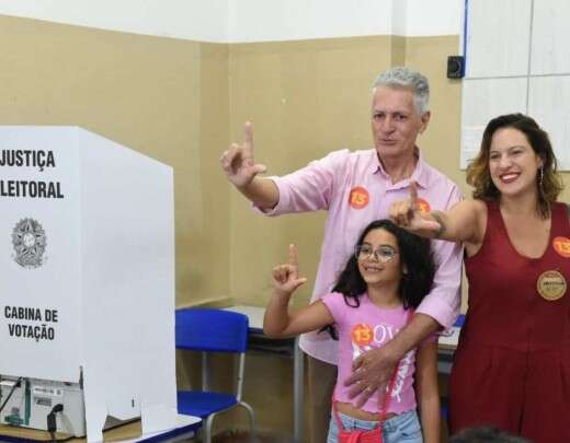 RogÃ©rio Correia vota em BH e se diz esperanÃ§oso