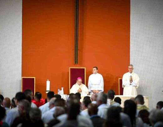 Missa na Catedral Cristo Rei, em BH, marca abertura do Jubileu da EsperanÃ§a