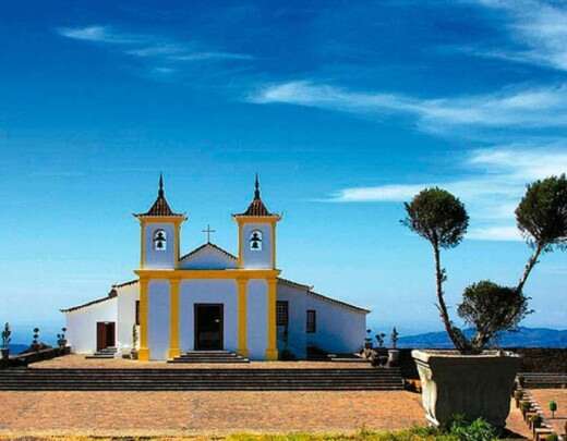 Minas tem a menor basÃ­lica do mundo, veja onde fica