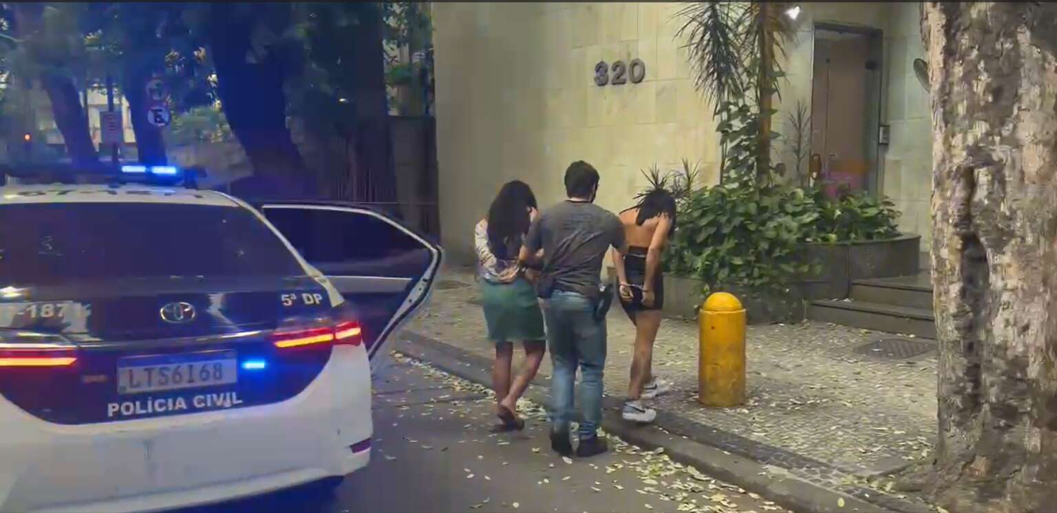 PolÃ­cia prende mulheres que aplicavam golpe do âBoa Noite, Cinderelaâ