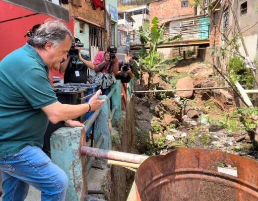 Acompanhado de Kalil, Tramonte promete melhorias para vilas e favelas