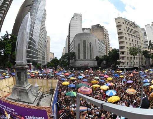 Carnaval em BH 2025: cadastro de ambulantes comeÃ§a ainda este ano