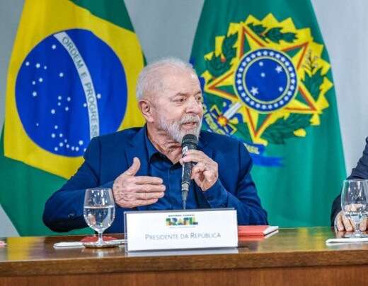 Lula farÃ¡ novos anÃºncios de programa que amplia oferta de crÃ©dito em SP