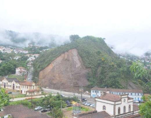 VÃ­deo antigo sobre deslizamento em Ouro Preto volta a circular nas redes