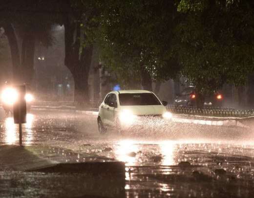 Minas: 122 cidades estÃ£o em alerta de âperigoâ para granizo e tempestade