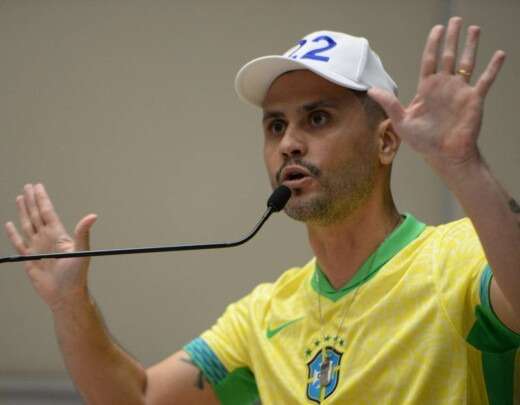 Cleitinho elogia MarÃ§al e dispara: 'Vai na forÃ§a do Ã³dio votar em Nunes'