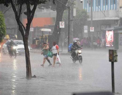 BH tem alerta de chuva para este domingo; saiba os detalhes