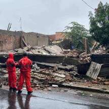 BH: Casa de dois andares desaba no bairro SÃ£o Gabriel