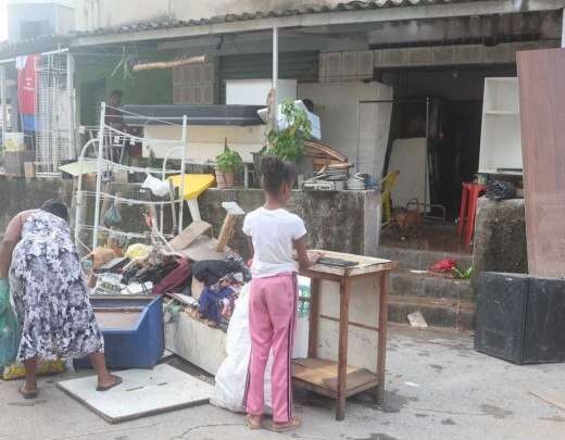 Moradores de BH afetados pela forte chuva recebem assistÃªncia humanitÃ¡ria