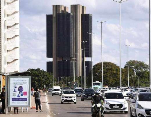 Copom decide nesta quarta em quanto eleva juros bÃ¡sicos