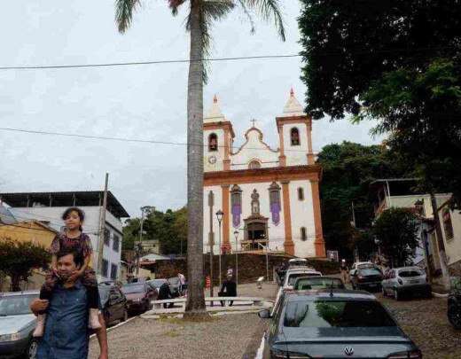 MAIS DA METADE DAS CIDADES MINEIRAS NÃO TÃM CANDIDATOS DE ESQUERDA A PREFEI