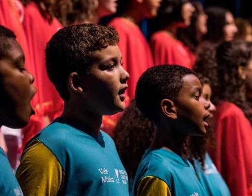 Orquestra Ouro Preto apresenta Franz Kafka Ã s crianÃ§as