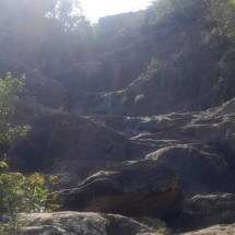 Cachoeira na Estrada Real de Minas seca devido ao longo perÃ­odo de estiagem