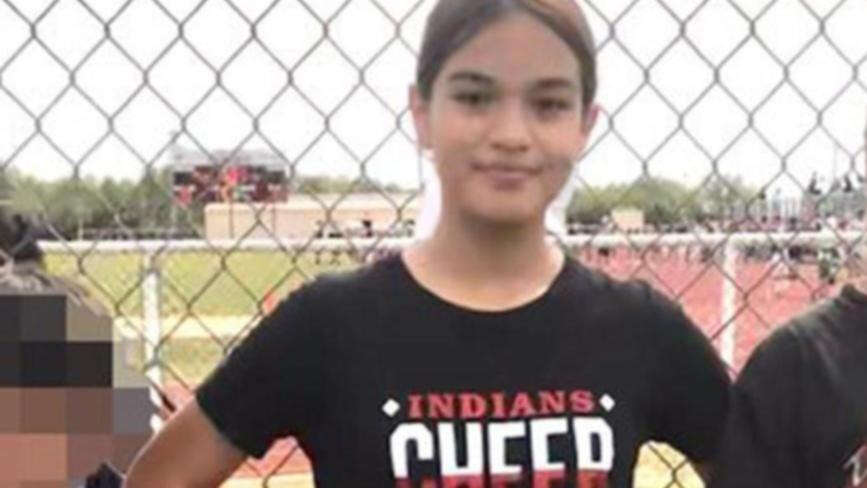 Young cheerleader dead after parents use smoothie treatment