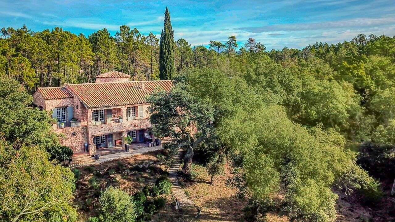 Le bien de la semaine : un mas avec piscine en Provence