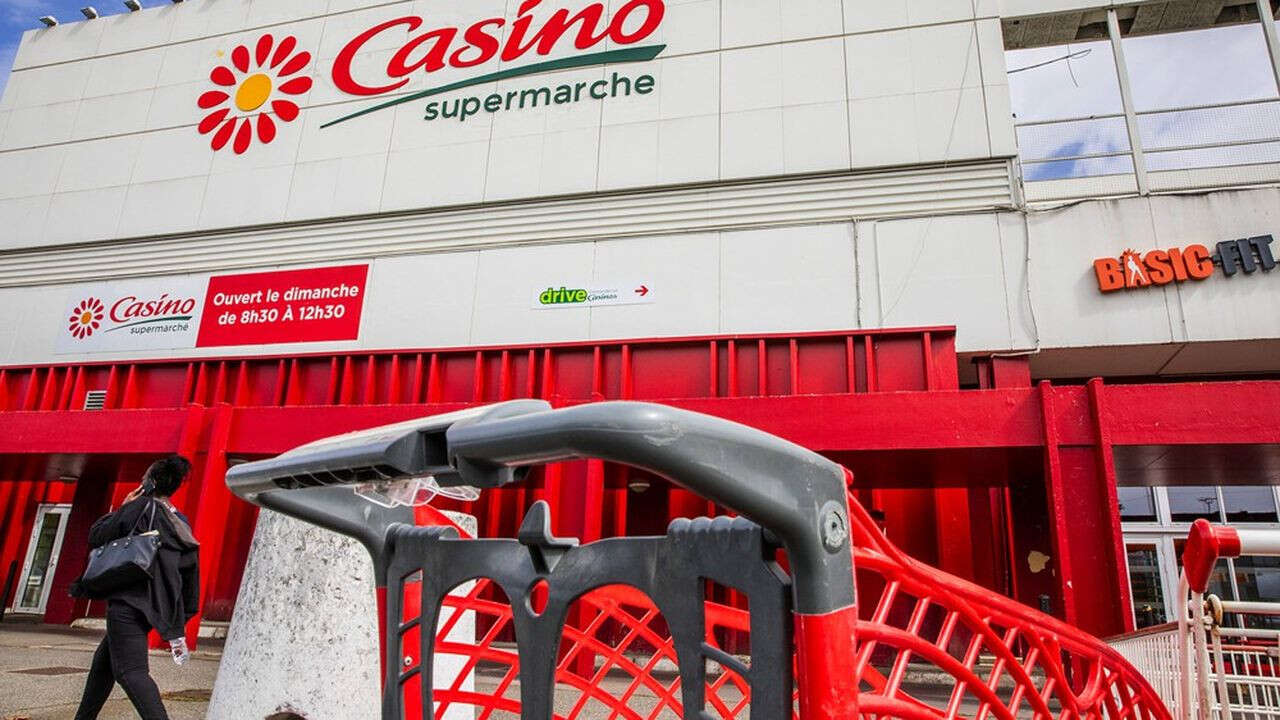 Casino pourrait sacrifier ses derniers supers et hypers pour sauver la reprise par Kretinsky