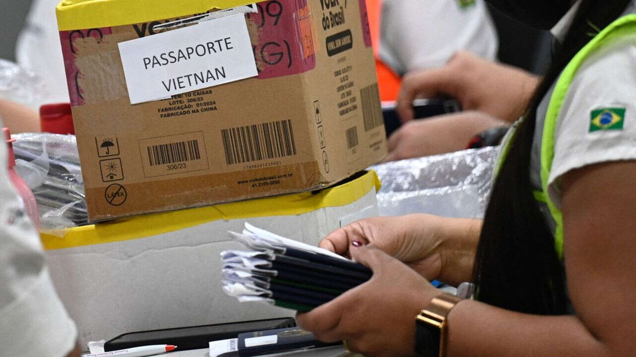 Immigration : le Brésil durcit les conditions d'entrée des voyageurs en transit