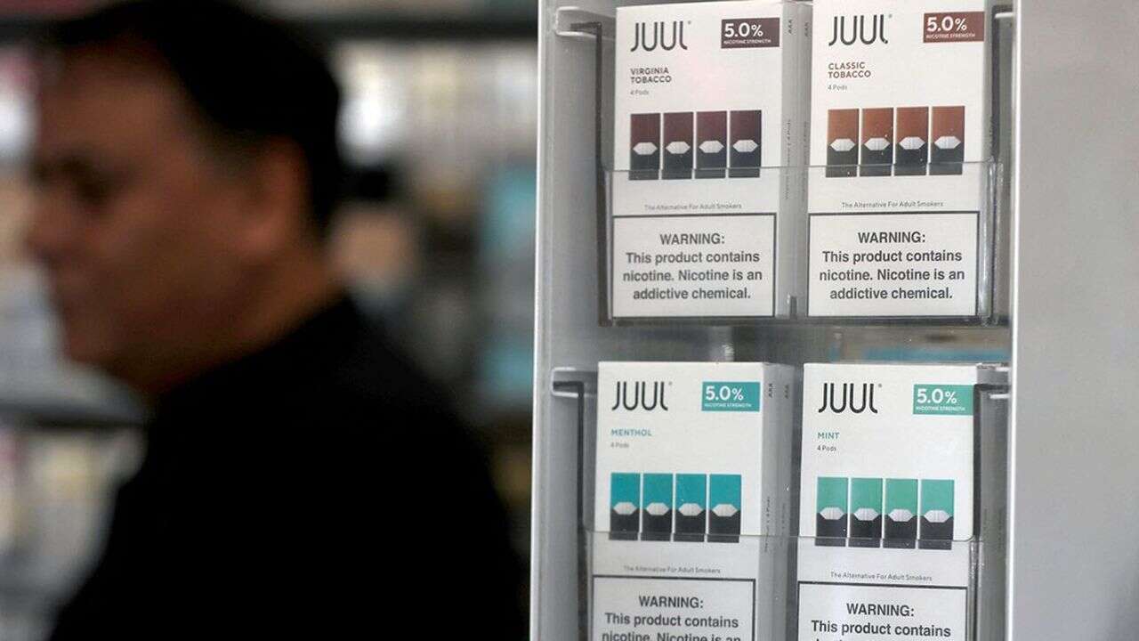 Héros puis paria de l'e-cigarette, Juul surnage encore