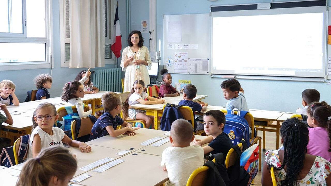 Rentrée scolaire : la réforme de la formation des enseignants tombe à l'eau