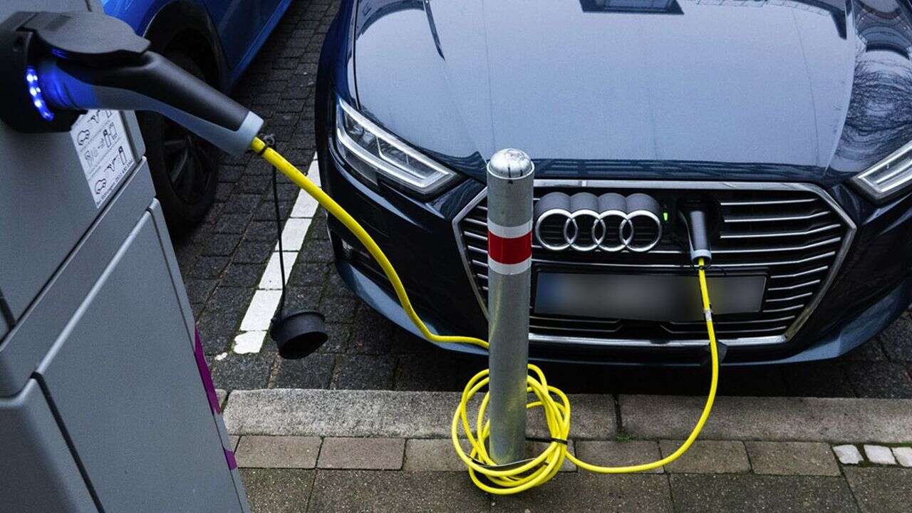 Voitures électriques : l'Allemagne veut freiner la chute des ventes avec des mesures fiscales