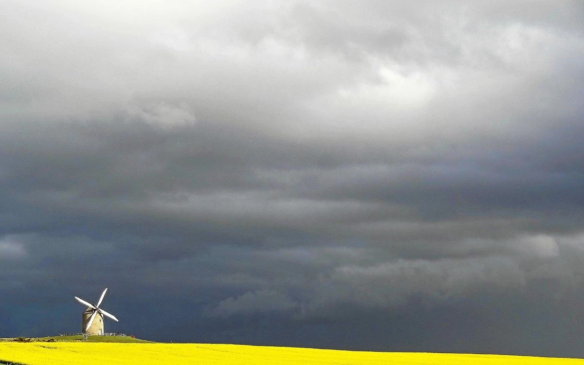 Orages, giboulées, brise marine… Quels sont les effets de l’évolution diurne sur nos conditions météo ?
